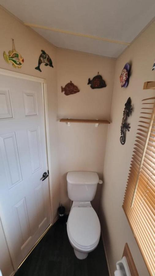 E16 Millfields 6 Berth Caravan Max 4 Adults Bob Family's Only And Lead Person Must Be Over 30 *